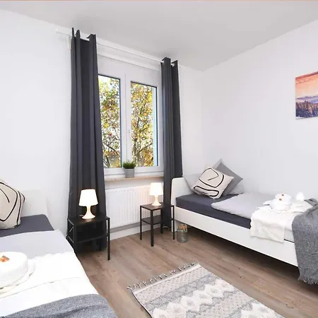 Appartement Spacious & Chic Flat With Balcony Near Nurnberg *